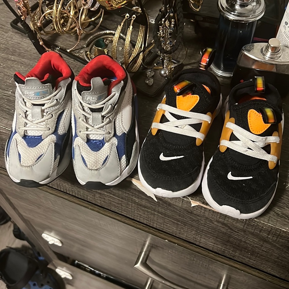 2 for 1 nike and Reebok